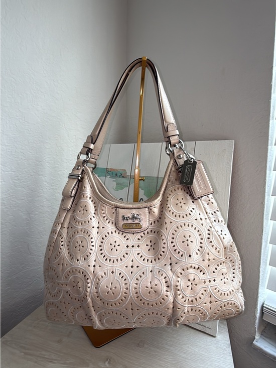 Coach Handbags - Vintage 2012 COACH Madison laser cut perforated Maggie tote shoulder bag